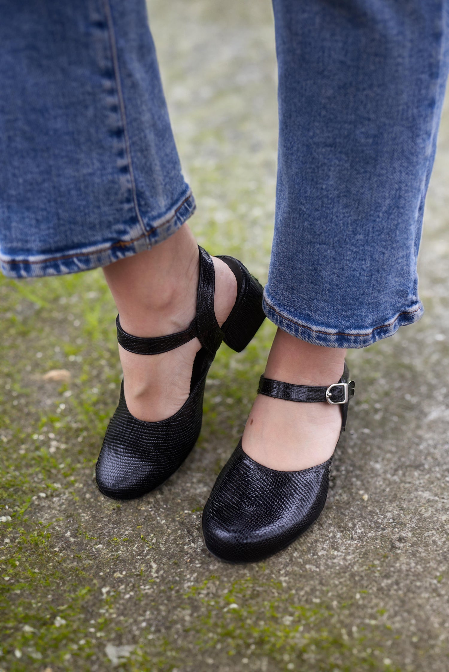 Sophia Richato Arezzo Negro