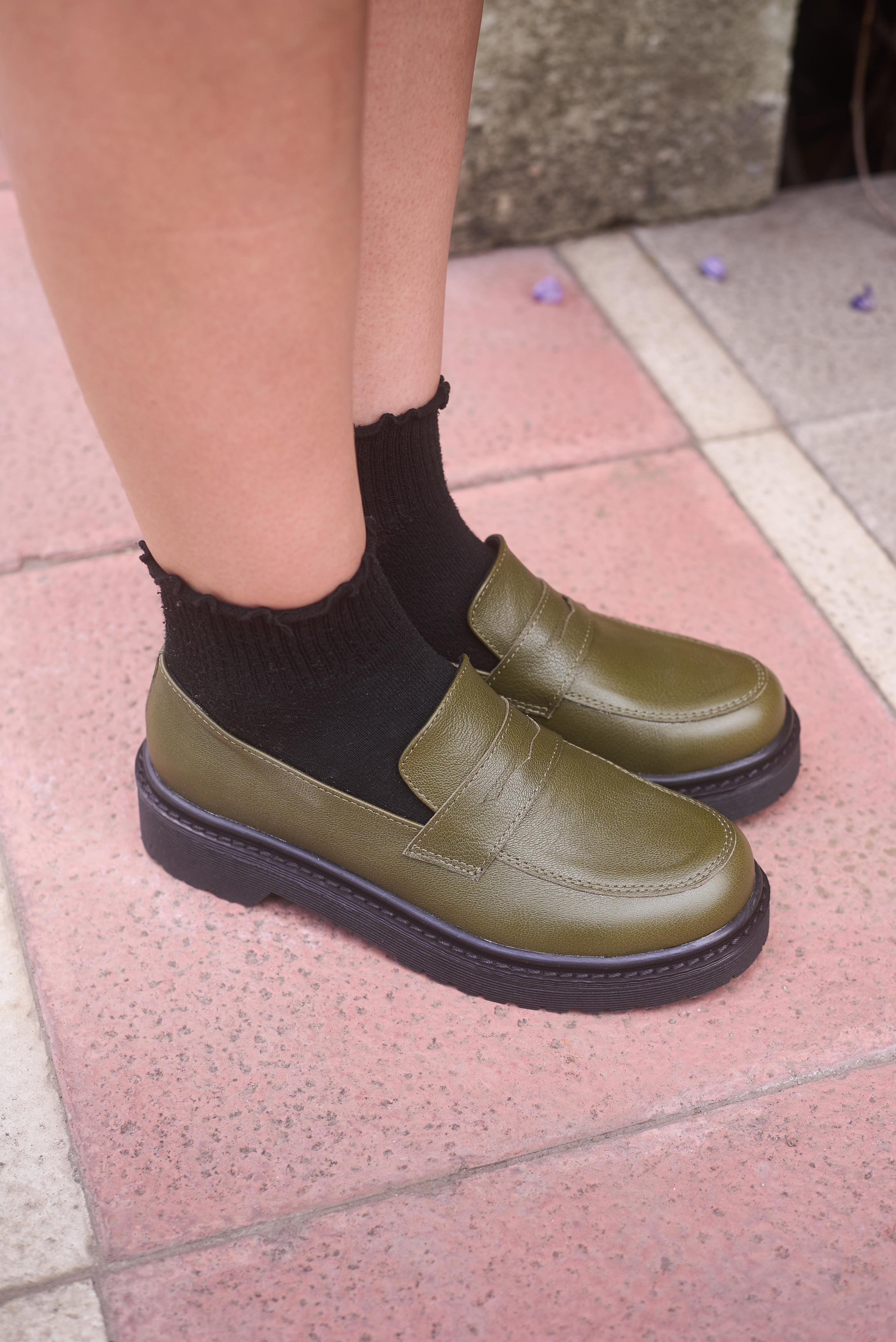 Mocasin Flat - Verde Viejo - AX