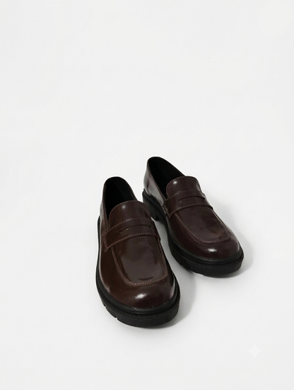 Mocasín flat Charol Coffee - REMATE
